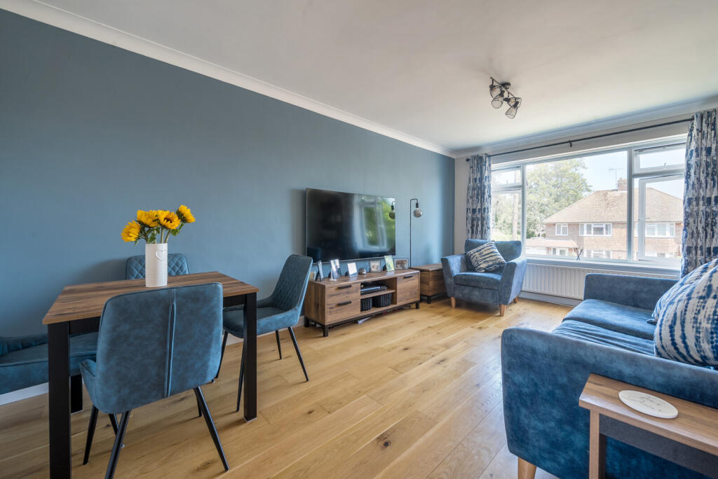 1312887-7-6853ead...