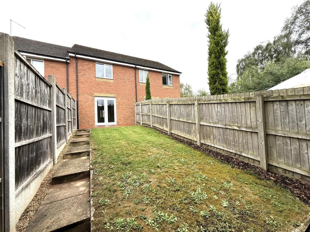 37 levett rear 3.jpeg