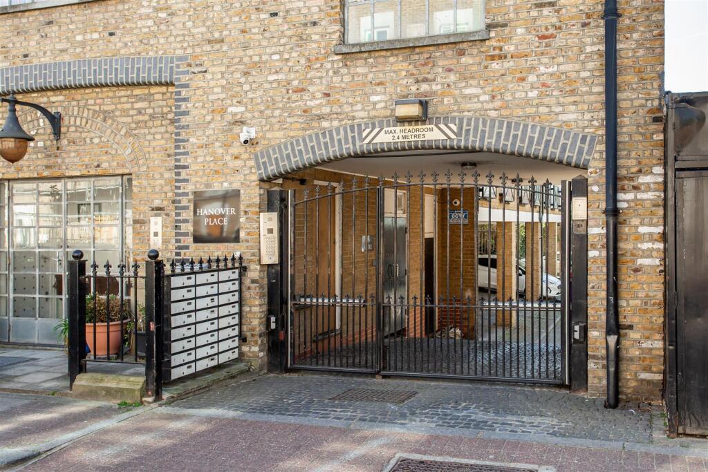 Secure Gated Entrance