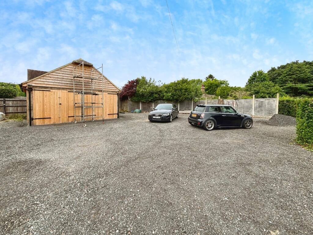 Driveway &amp; Garage
