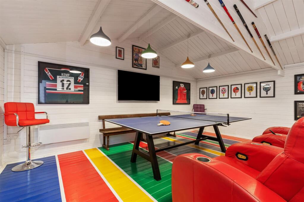 Owl Farm - Games Room-2.jpg