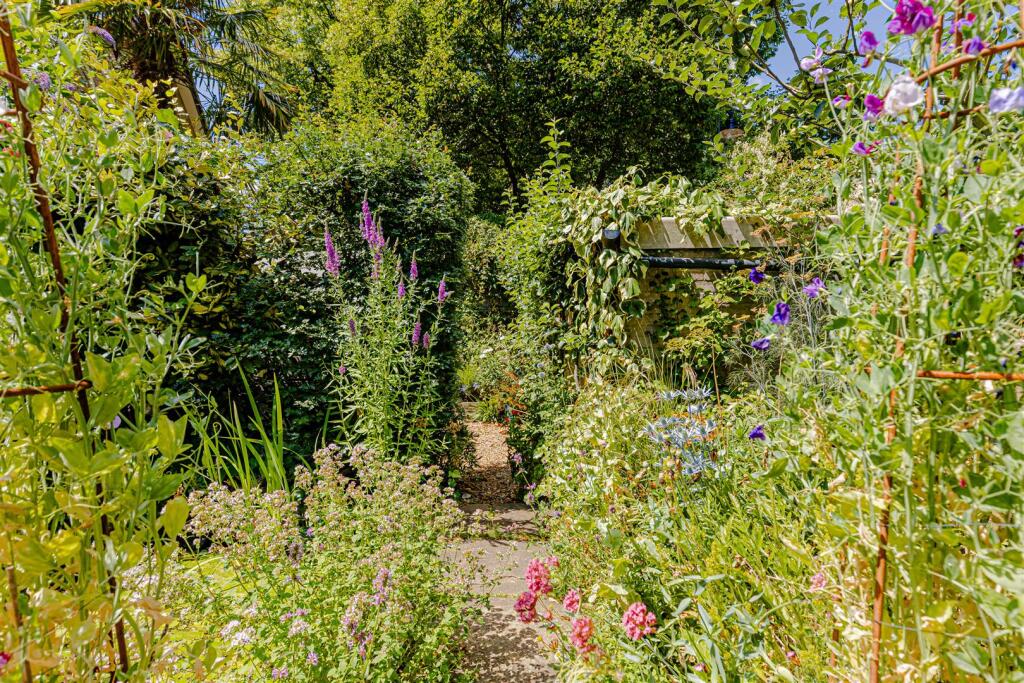 Crane Grove (36).jpg