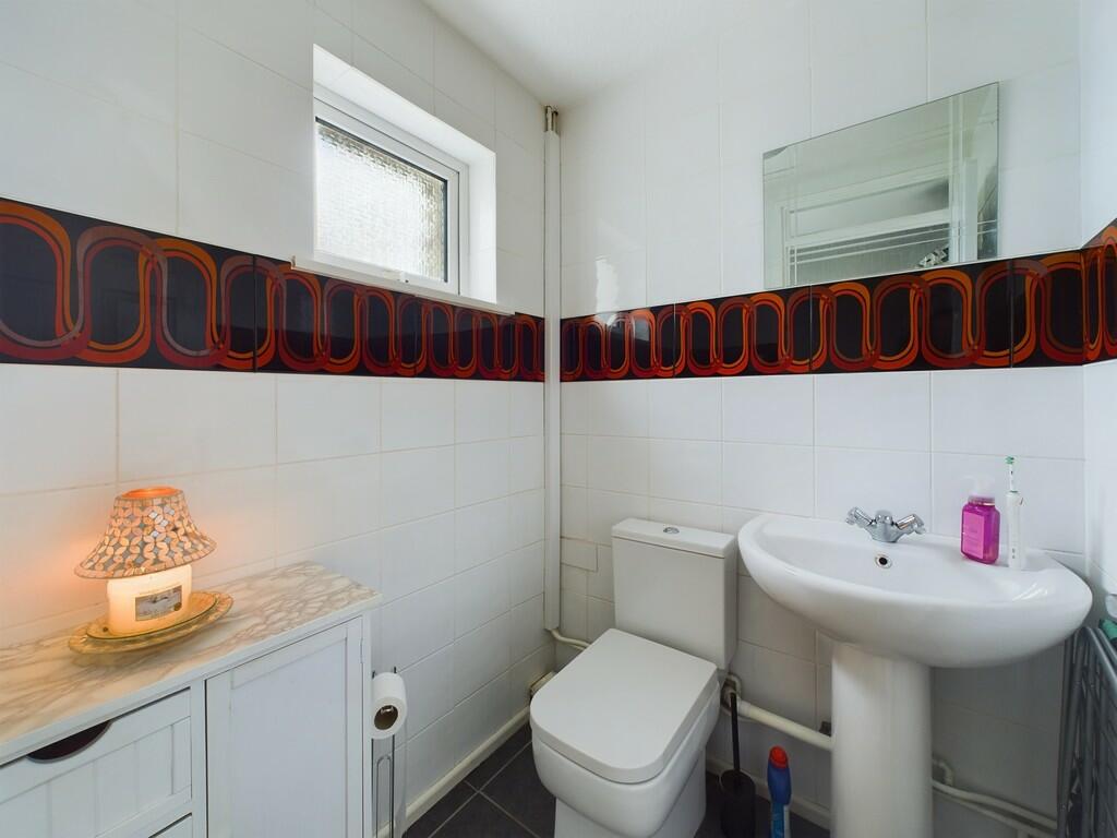 CAM02089G0-PR0382...