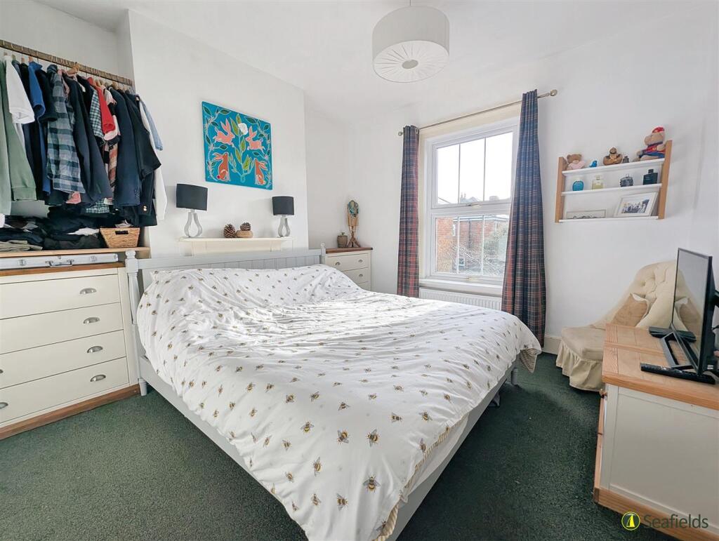 1 of 4 Bedrooms