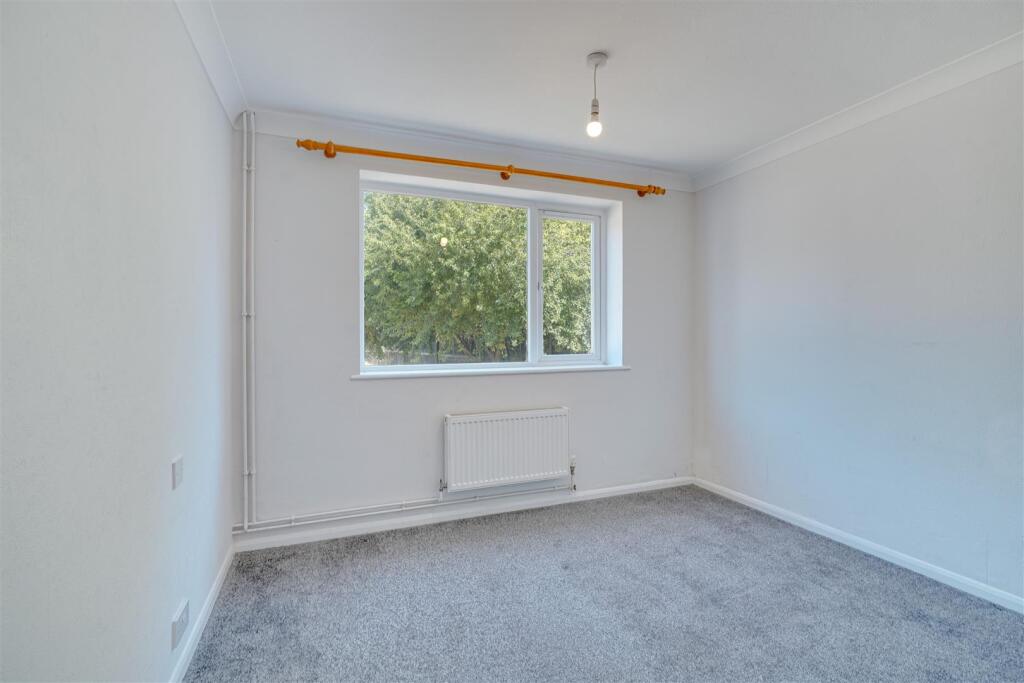 63 Toyse Lane, Burwell--17.jpg