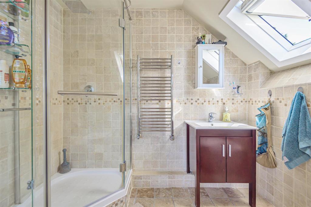 En Suite.jpg
