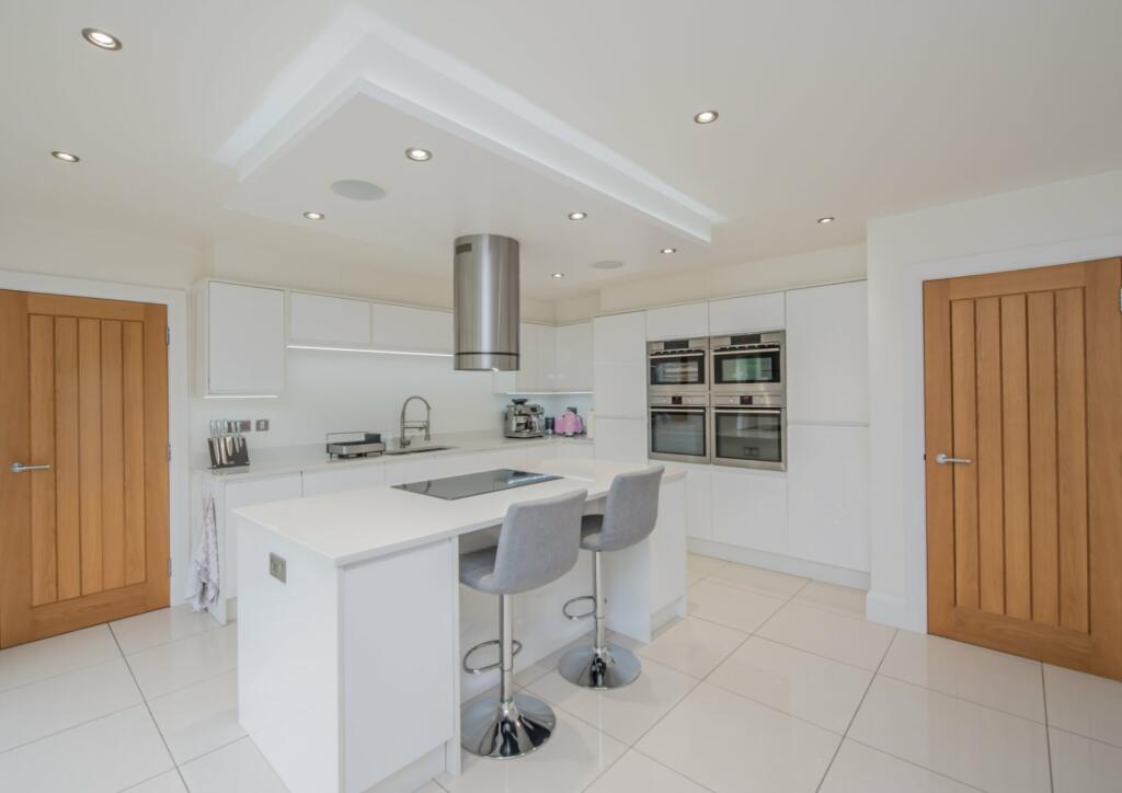 Kitchen/Family Room