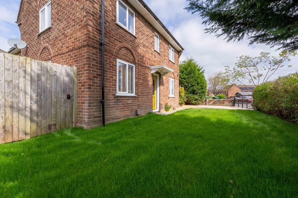 82 Norris Road, B...