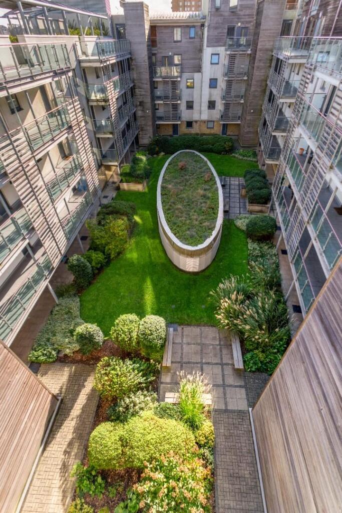 communal garden (2).jpg
