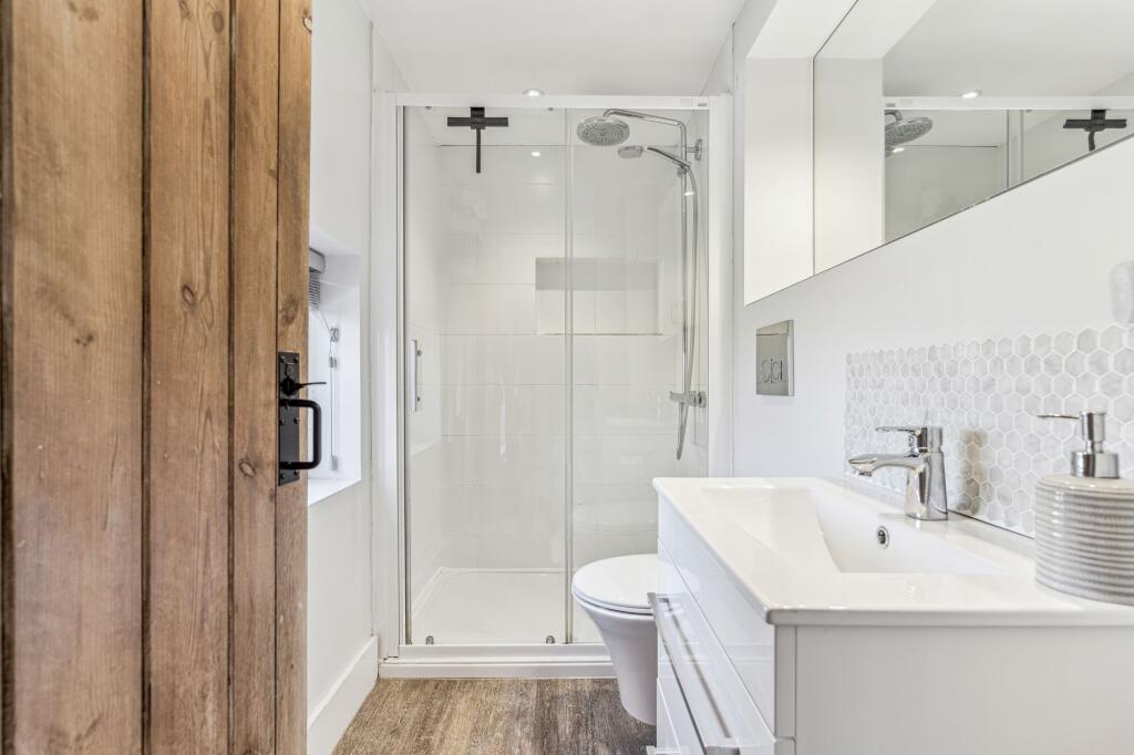Ensuite