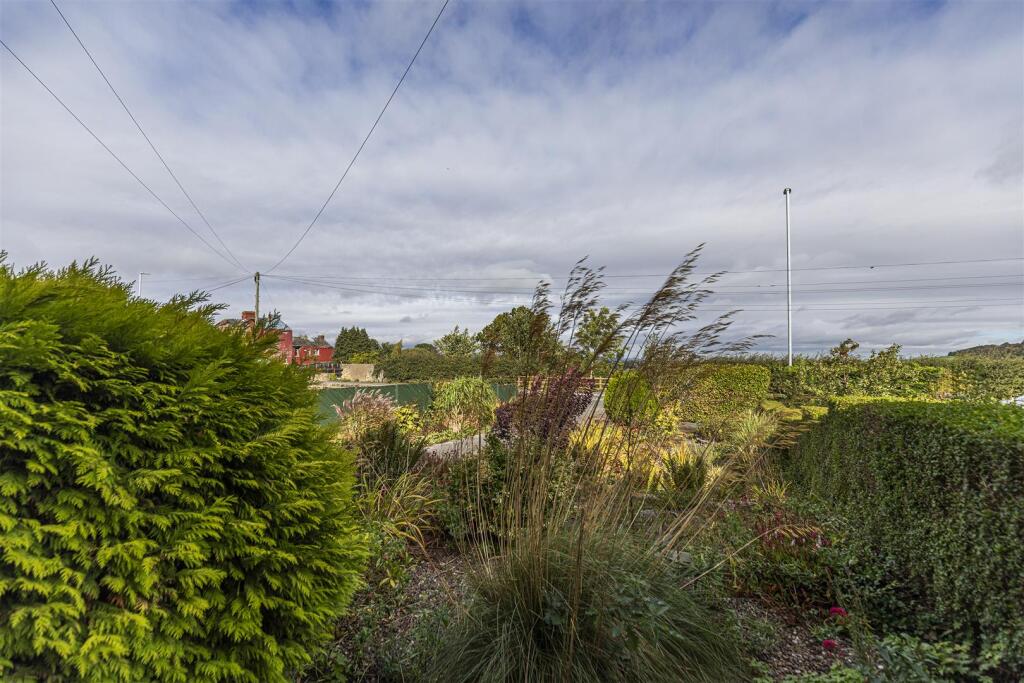 Bramleys Estate Agents - Wakefield Road - Lepton (