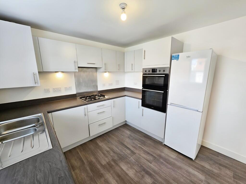 7b9426a1-Kitchen ...