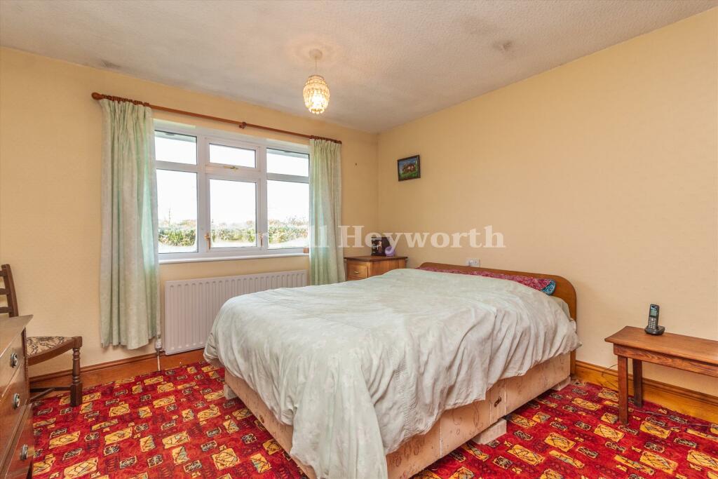 Front Double Bedroom