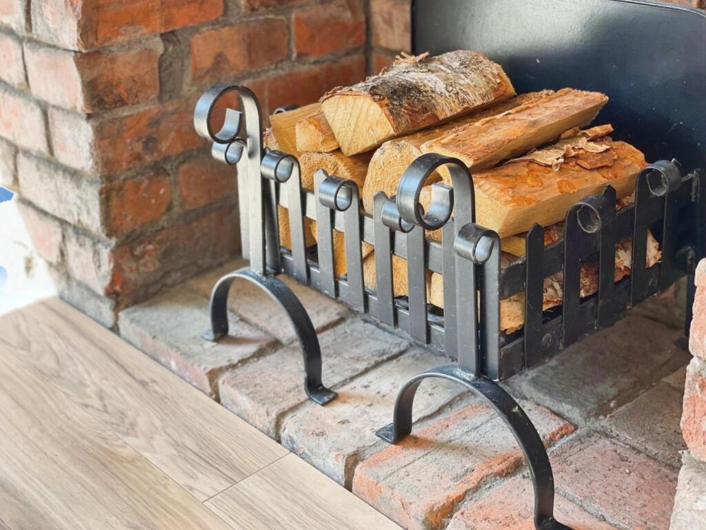 6ed67c3a--4C1E-AEF7-56EFECBD8657-28189-0000041650E