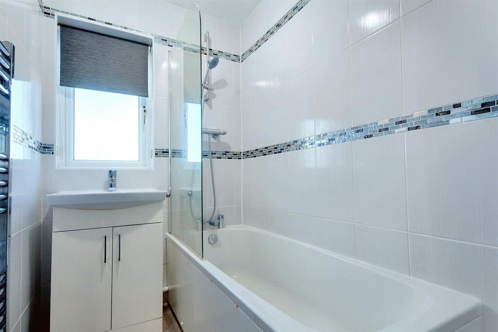 Bathroom.jpeg