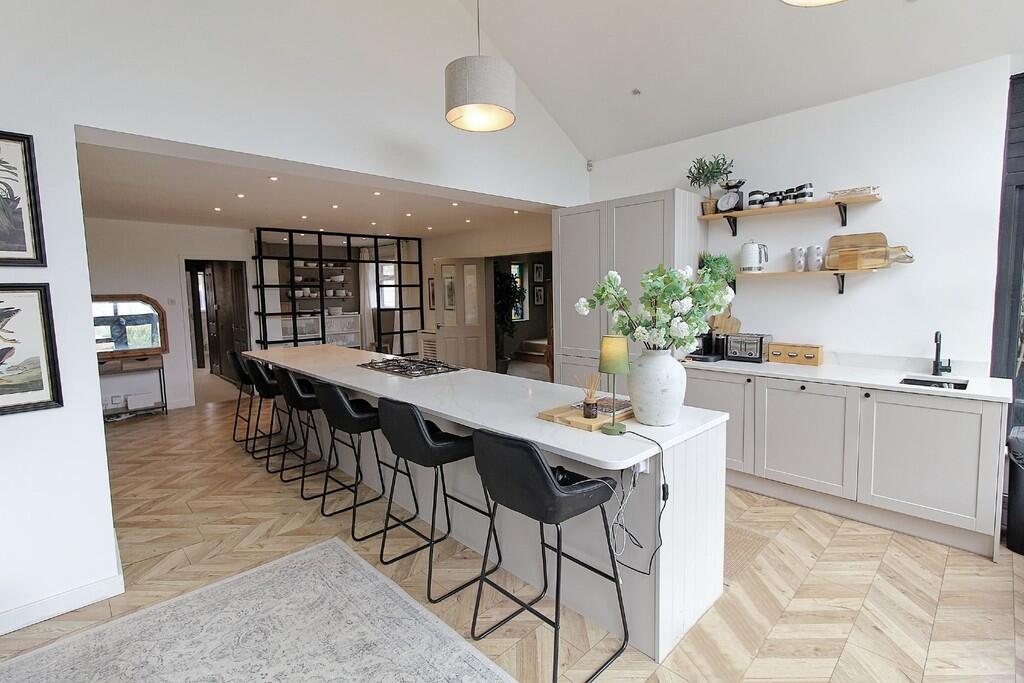 IMG_6833_DxO_POST...