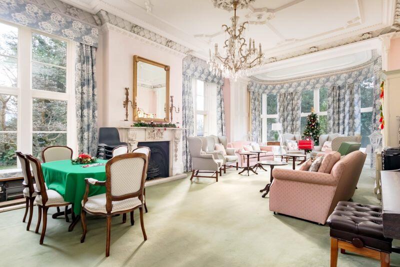 Communal Drawing Room