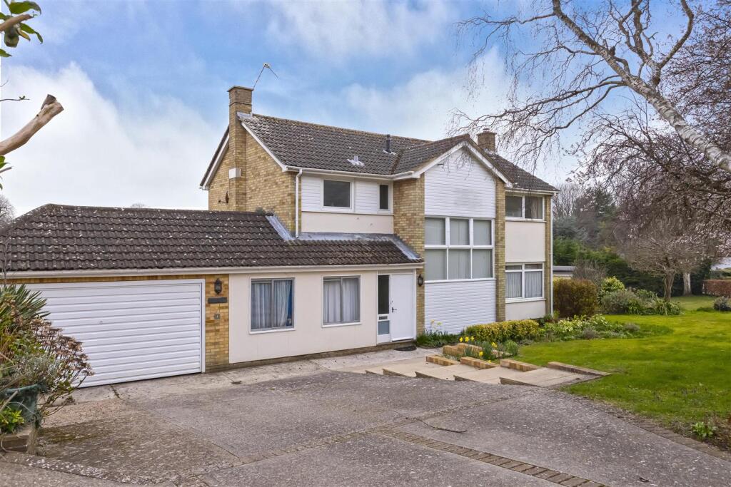 For Sale by Aspire Residential | Longlands Glade