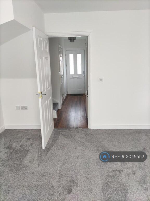 Lounge/ Hallway