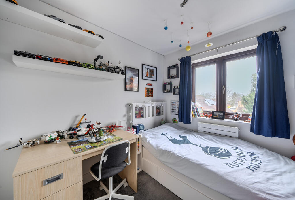 1387112-18-69400b...