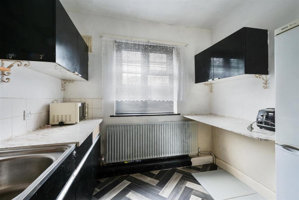 HIGH STREET, 57A- (4).jpg