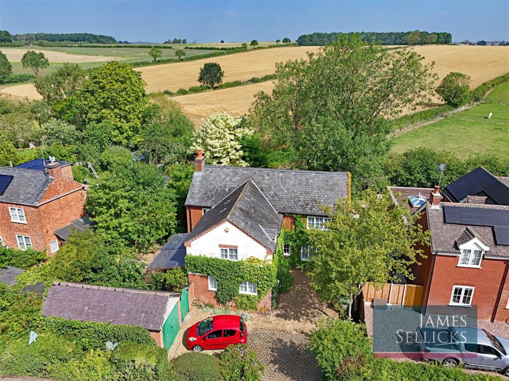 Apple Tree Cottage, Foxton