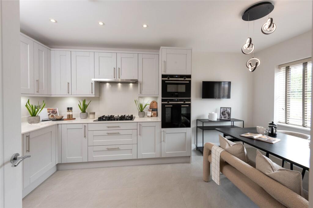 Kitchen/Dining