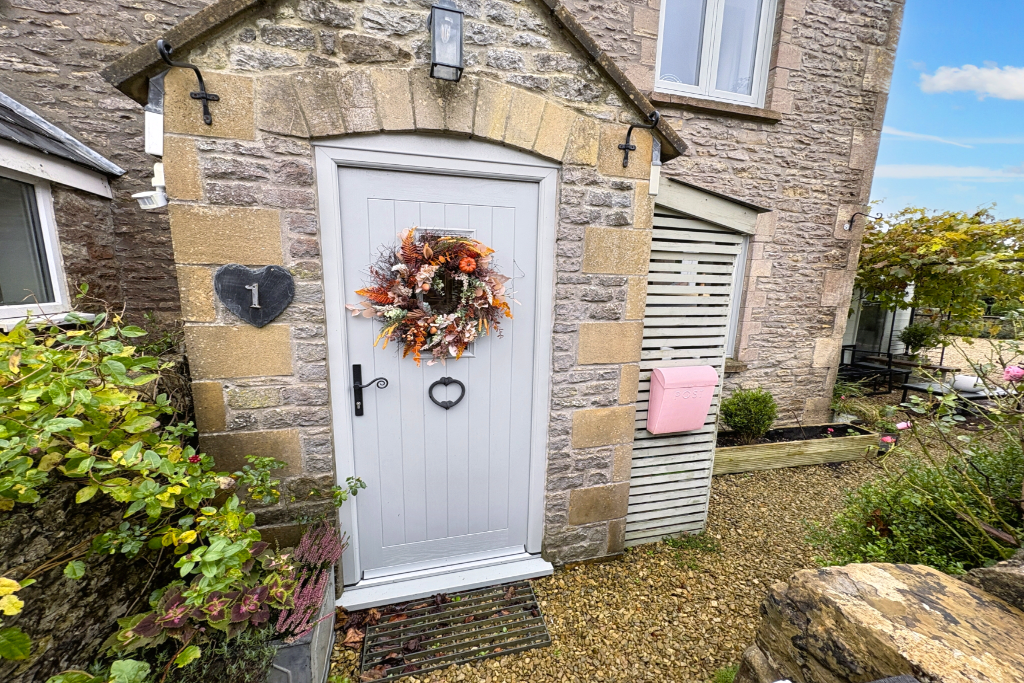 Photo 15-10-2024, 12 35 14 (Portal Size).jpg