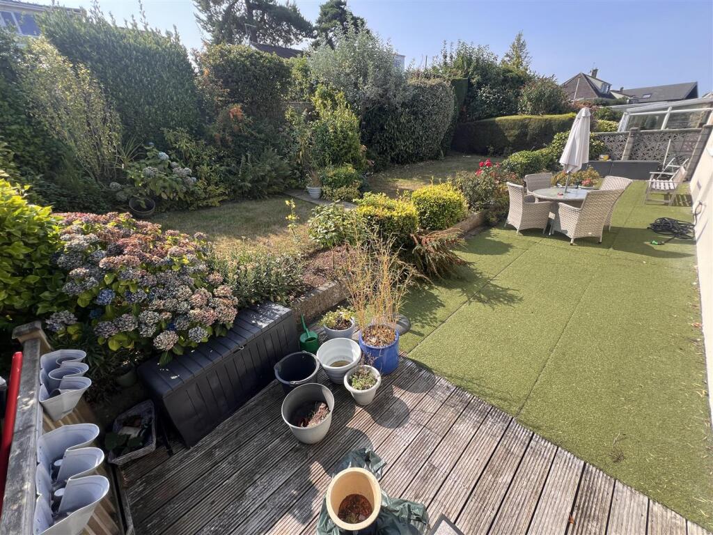 Garden 1.jpeg