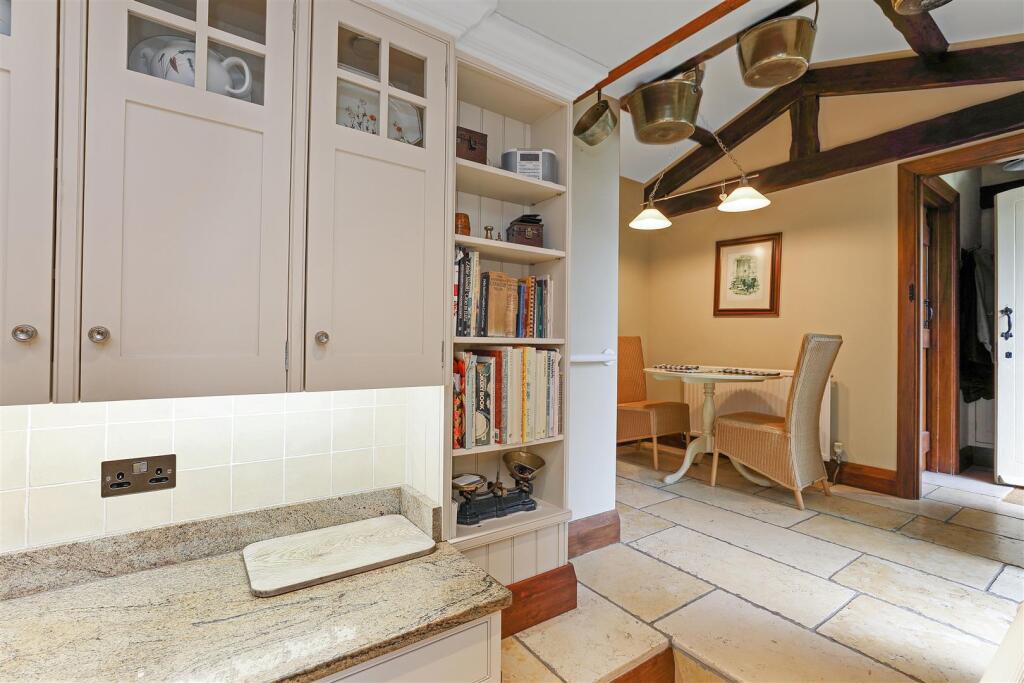 Throstle House.03.Photoneg.co1.jpg