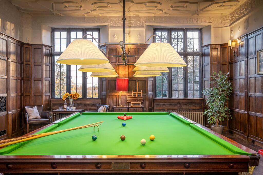 Snooker Room