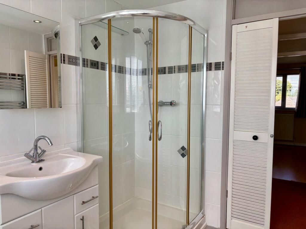 Bathroom View 2
