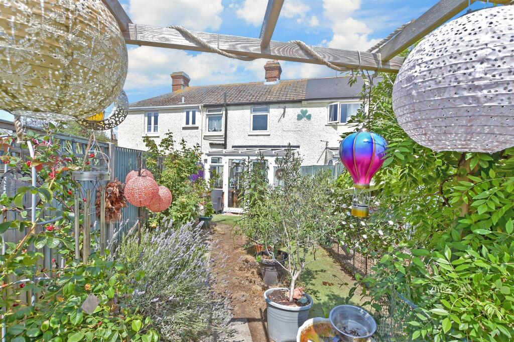 External Lifestyle Photograph