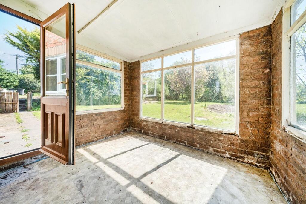 ENTRANCE LOBBY.jpg