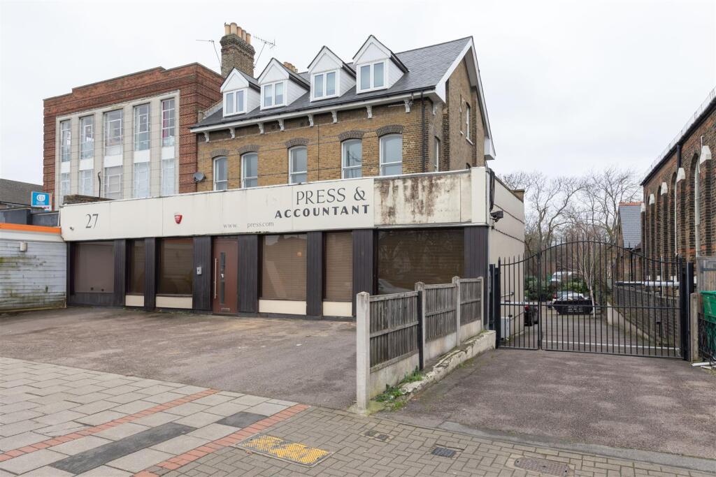 Cambridge Park E11