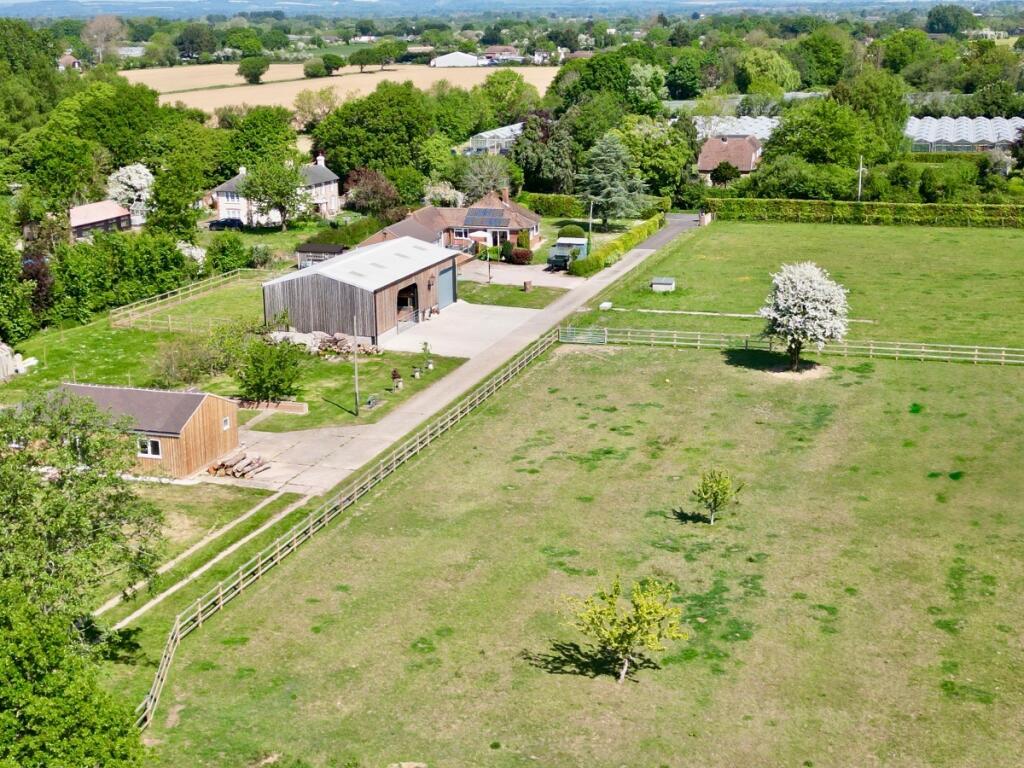 Homestead Farm 4.5 Acres, Two Dwellings &amp; Outbuil