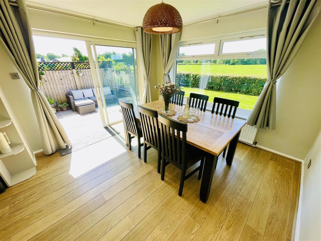 Open Plan Kitchen/Dining Room