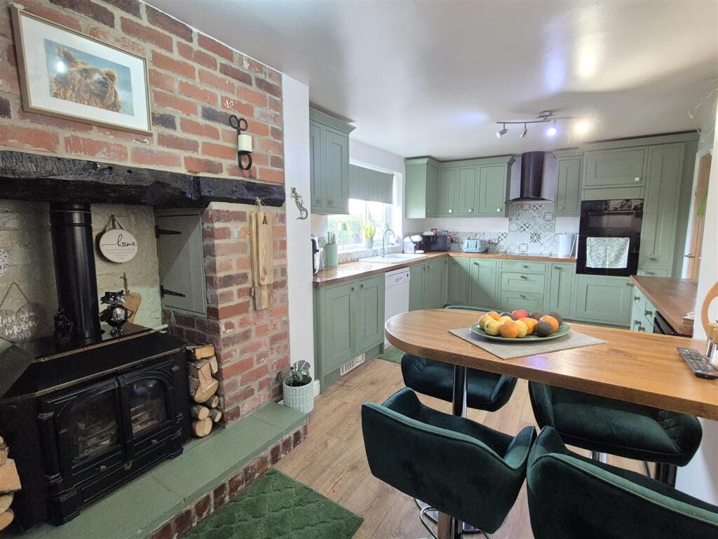 Breakfast Kitchen