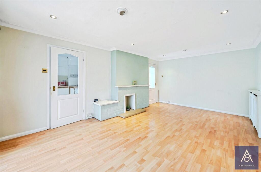 Living/Dining Room