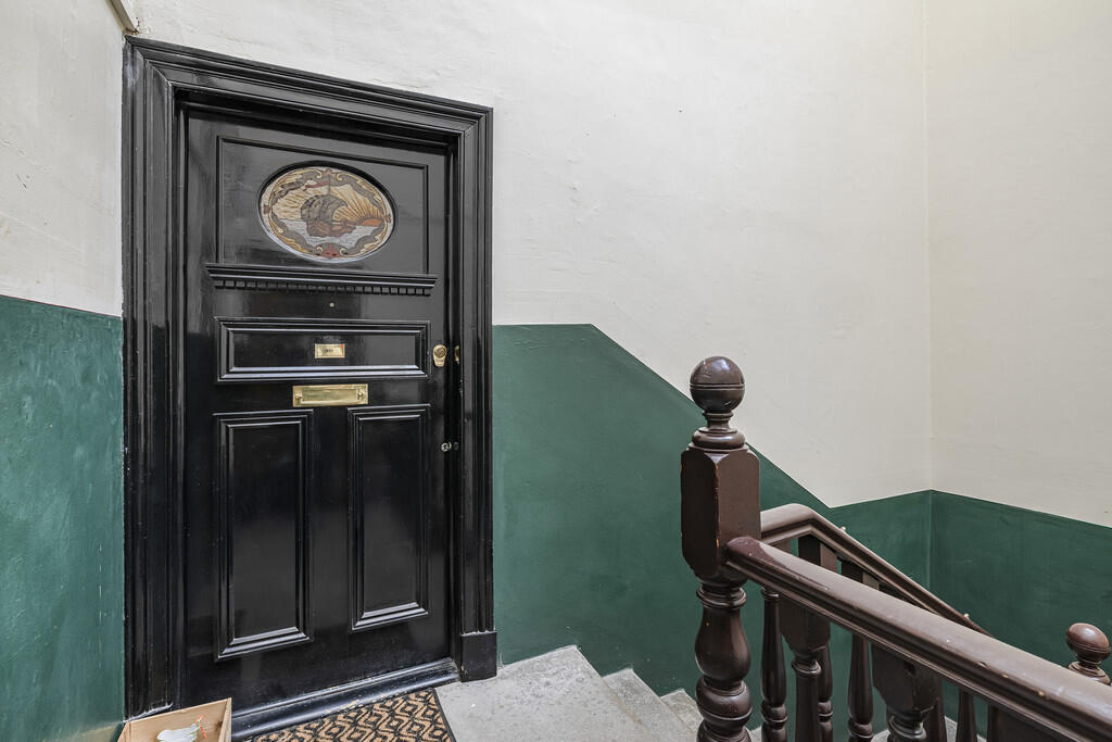 13-print-97 Queen...