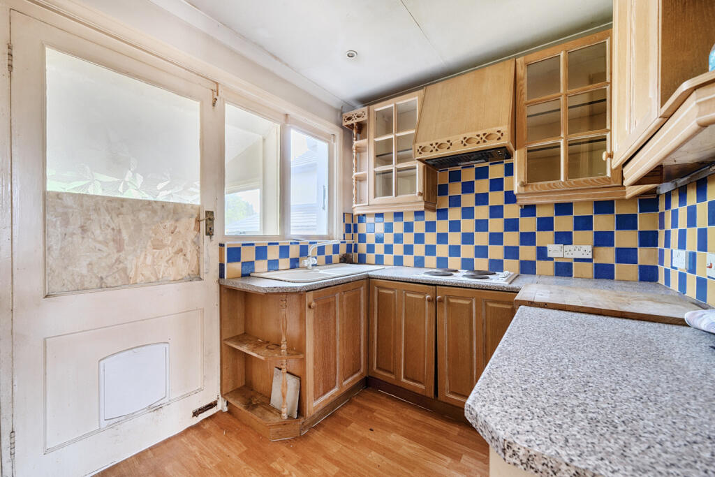 1305638-19-6842cf...