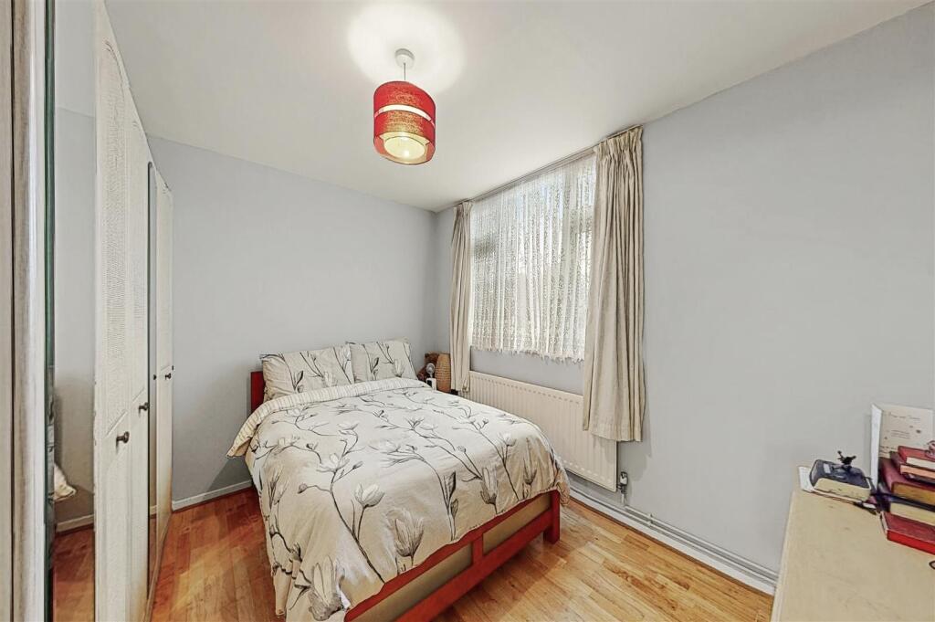 74 lansbury close  - RLK4hGVgjDwlZMhJe0c4.jpg