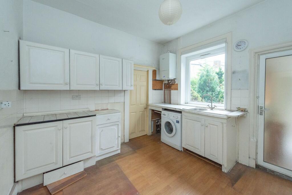 UTILITY WC AND DOWNSTAIRS SHOWER ROOM