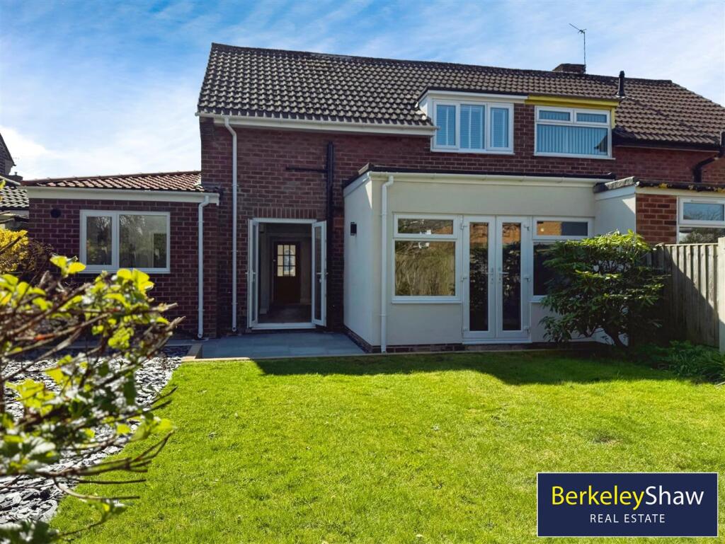 69a79c52-image_picker_C4E7F5D8-6B6A-488F-9B29-03E2