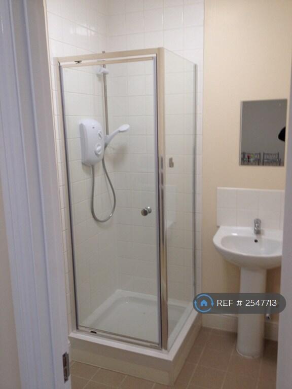 Shower Room 2