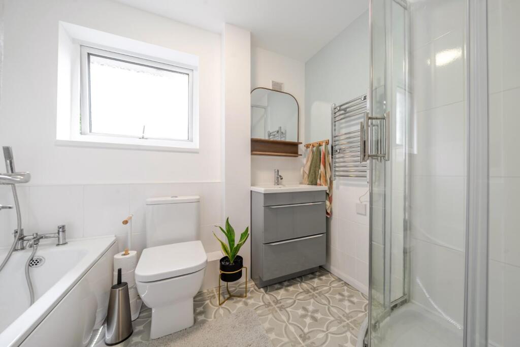 BATH &amp; SHOWER ROOM.jpg