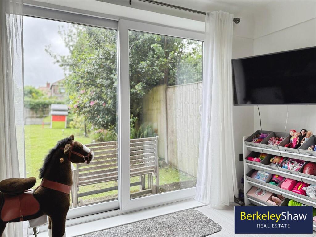 9eabc8b8--4844-A743-5068EA2D5EB9-41112-000005E2486