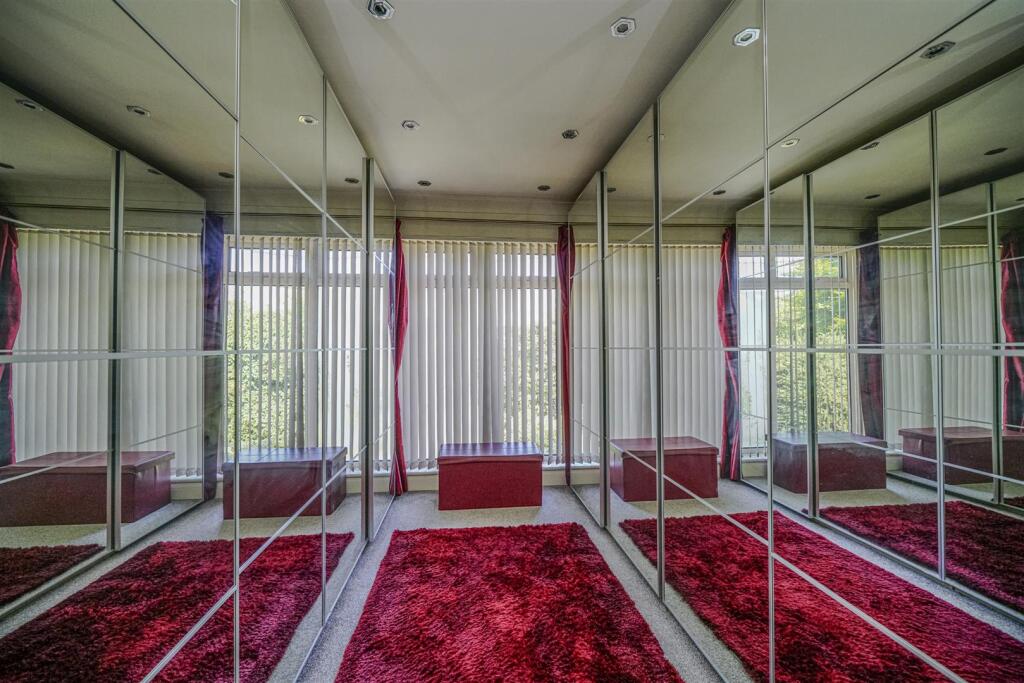 Dressing Area