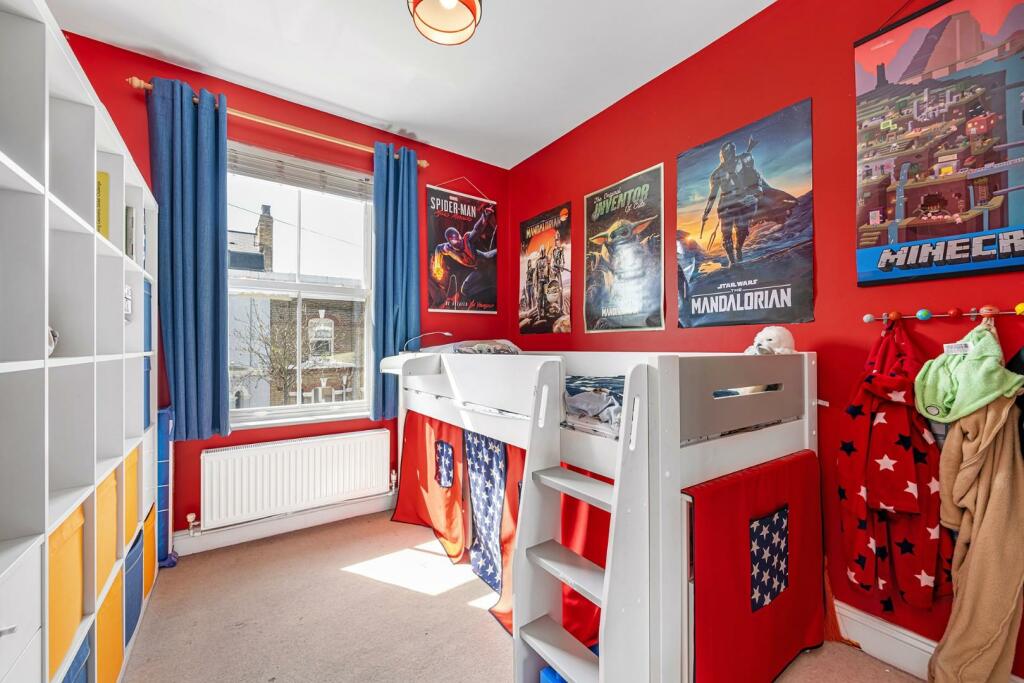 Bedroom 3 (2).jpg