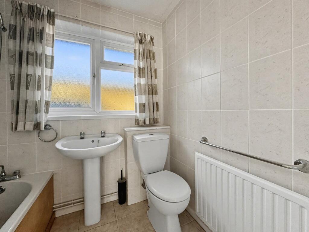 Eddowes Road, Barham, Ipswich, IP6